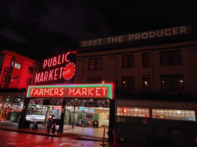 Every Seattle tourist ends up at the Pike Place Market sooner or later